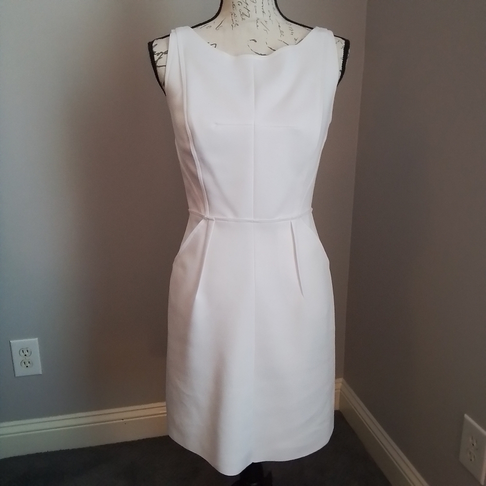 Milly White Structured Bodycon Style Dress With Pockets & Exposed Zipper - 6